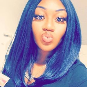 Meet your Posher, Shanequa